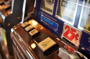 In-game selection interface Placing a selection during live game play